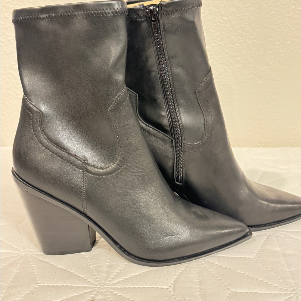 Steve Madden Sleek Black Heeled Boots